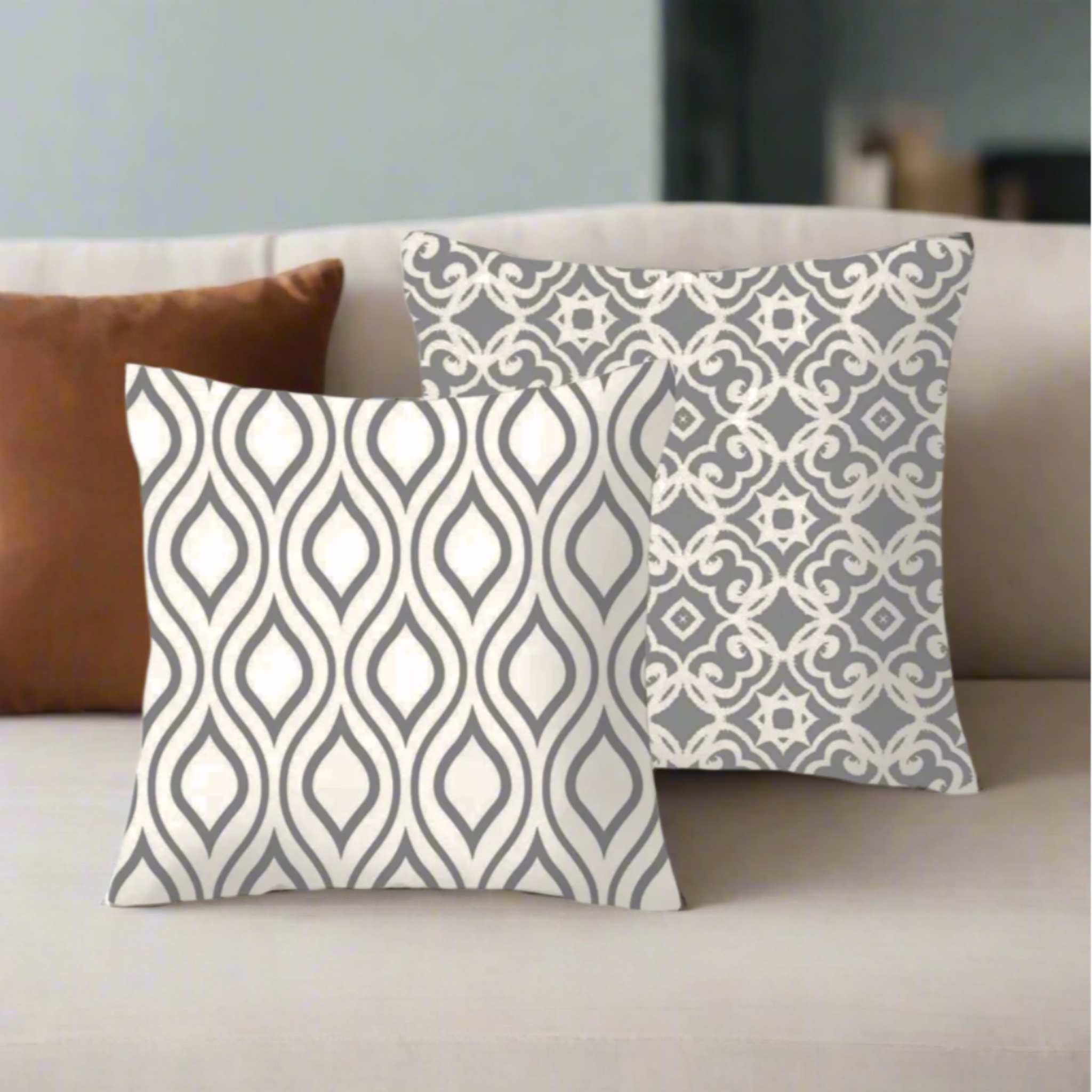 Giovanna Pillow Cover